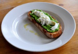 minted peas bruschetta